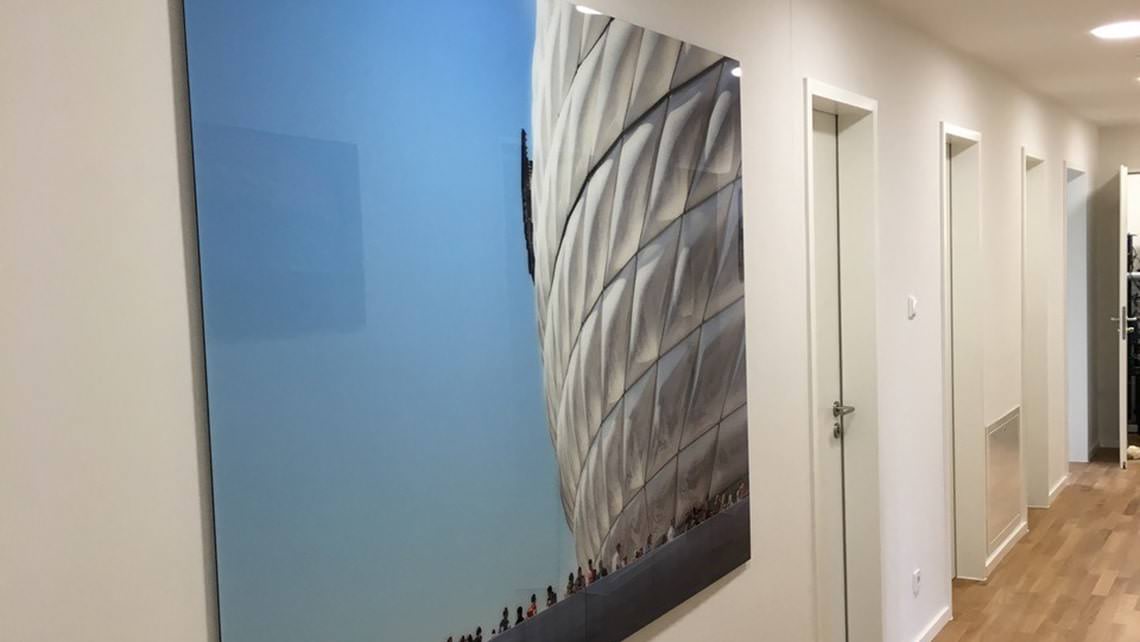 Posters, galleries and installation in Munich