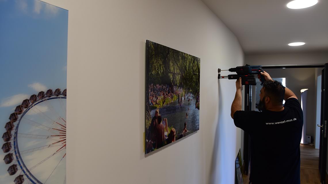 Posters, galleries and installation in Munich
