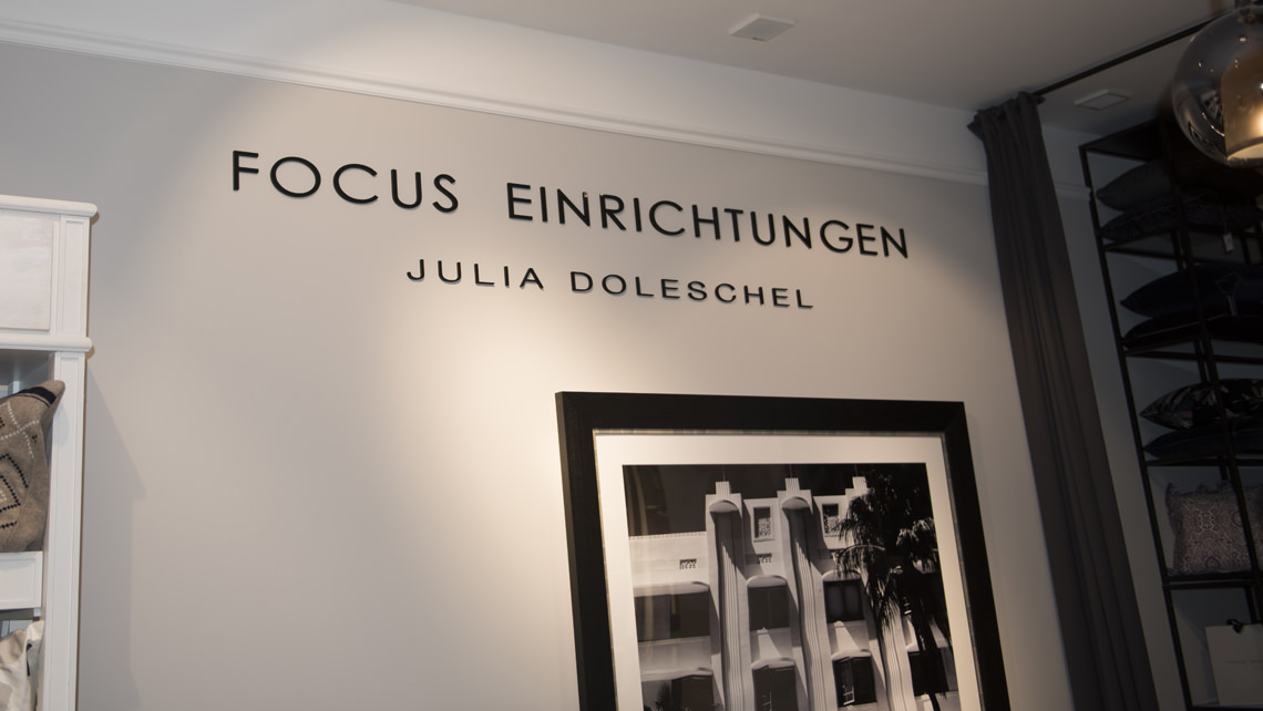 Acrylic letters at Focus Einrichtungen