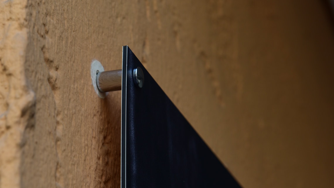 Gluing and photo canvases at Almliebe