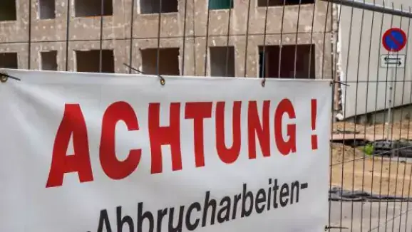 Tarpaulins and fabric banners