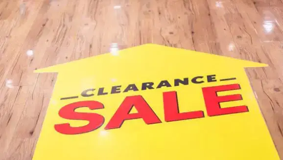 Floor sticker image1 578x326 324143825