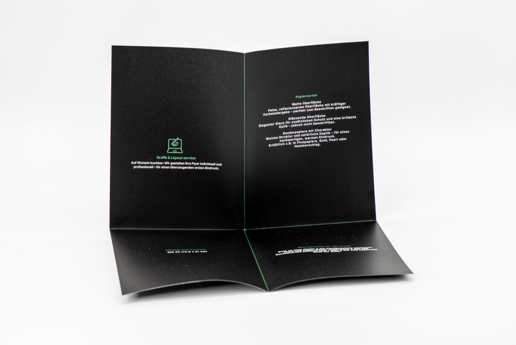 Zweibruch-Kreuzfalz Flyer Kreuzbruchfalz